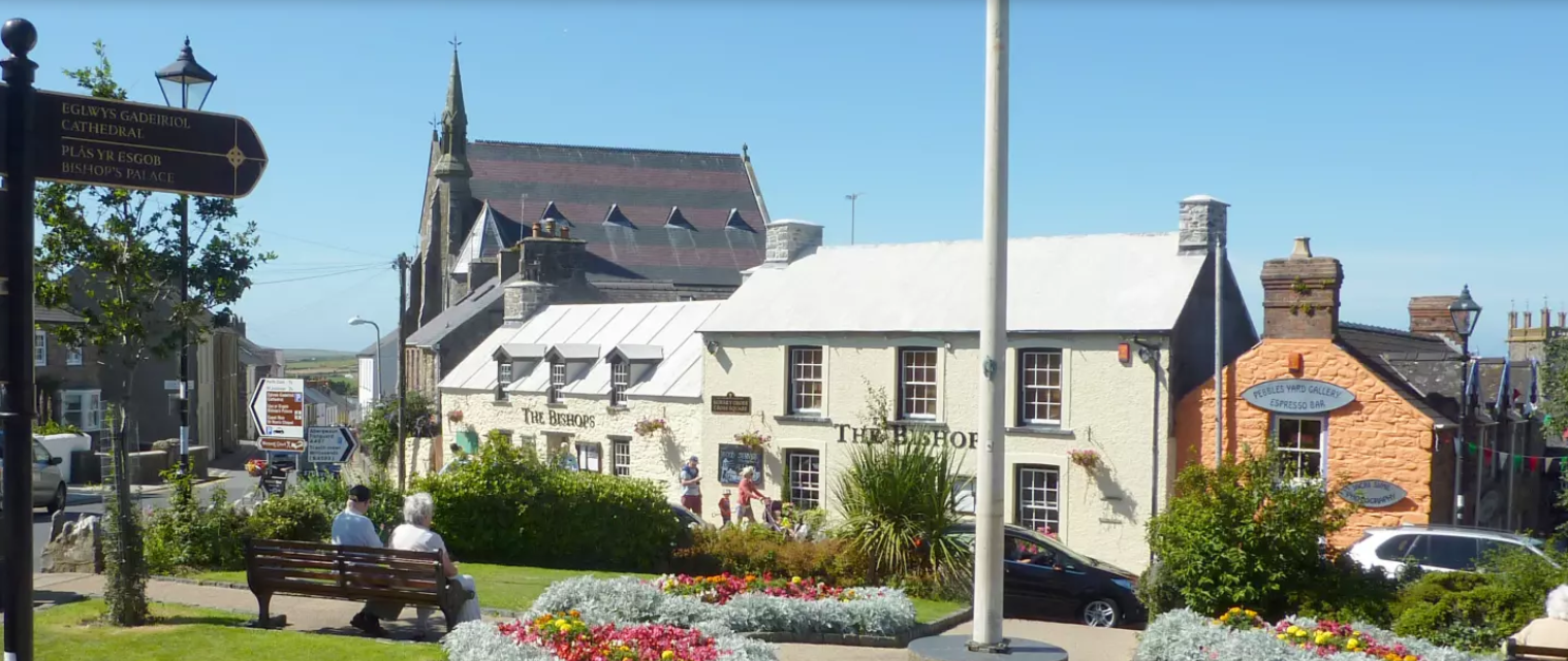 Cross Square, St Davids